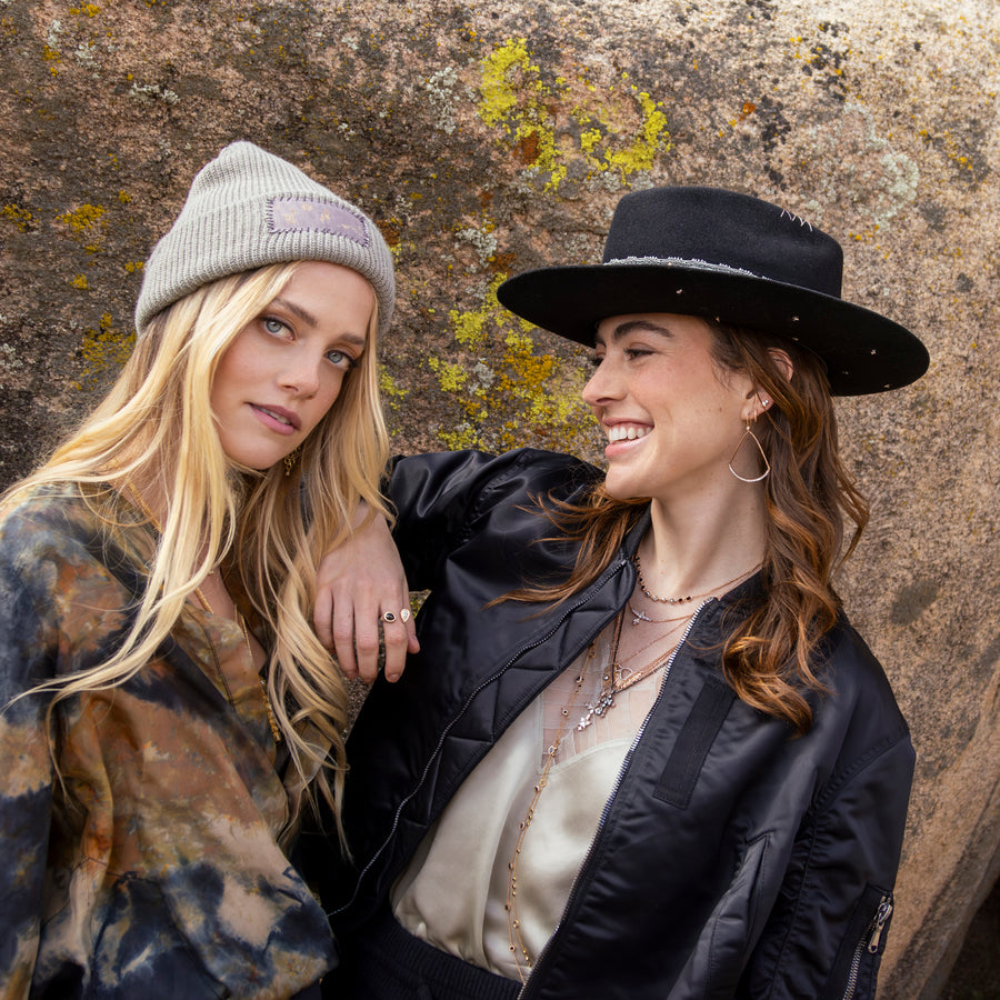 a perfect addition to the contrast-pop beauty of<br>shop the look > rock hounds <span class='visuallyhidden'>Text, phone 323-404-2959 for shopping assistance.</span>